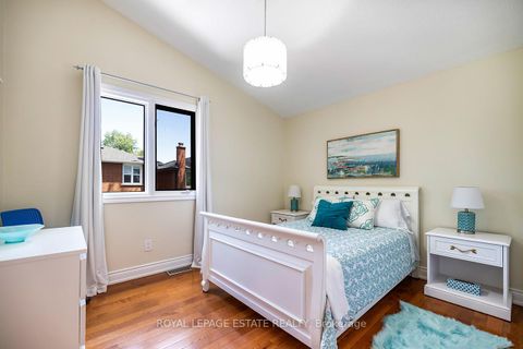 Photo 15 at 103 Aylesworth Avenue, Cliffside, Toronto