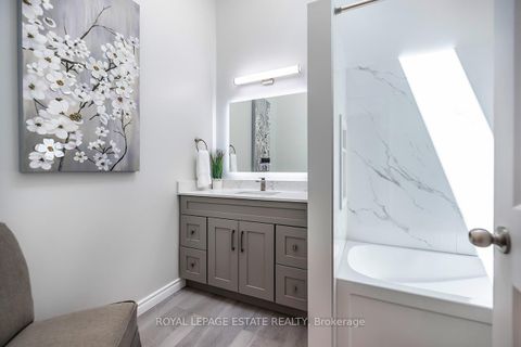 Photo 16 at 103 Aylesworth Avenue, Cliffside, Toronto