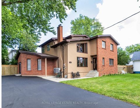 Photo 27 at 103 Aylesworth Avenue, Cliffside, Toronto