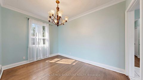 Photo 9 at 14 Valdane Drive, Birchmount, Toronto