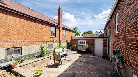 Photo 29 at 14 Valdane Drive, Birchmount, Toronto