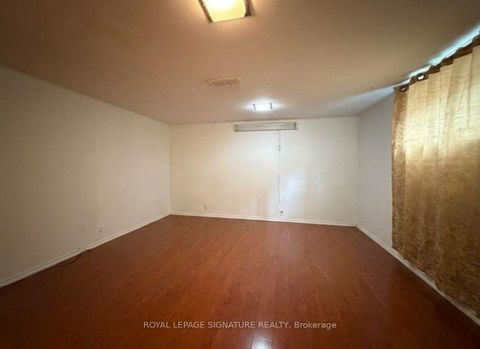 Photo 34 at 14 Valdane Drive, Birchmount, Toronto