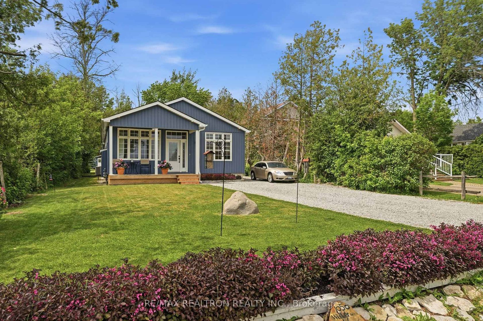 1050 Wisker Avenue, Rural Innisfil, Innisfil photo number 2