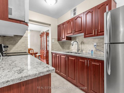 Photo 10 at 601 - 100 Prudential Drive, Dorset Park, Toronto