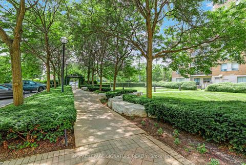 Photo 25 at 106 - 650 Lawrence Avenue W, Lawrence, Toronto