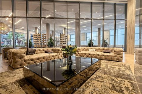 Photo 10 at 3702 - 88 Harbour Street, Waterfront Communities C1, Toronto
