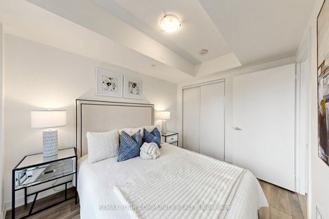 Photo 22 at 3702 - 88 Harbour Street, Waterfront Communities C1, Toronto