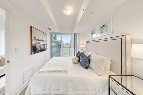 Photo 24 at 3702 - 88 Harbour Street, Waterfront Communities C1, Toronto