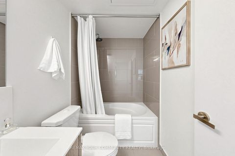 Photo 29 at 3702 - 88 Harbour Street, Waterfront Communities C1, Toronto