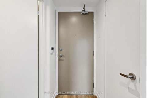 Photo 30 at 3702 - 88 Harbour Street, Waterfront Communities C1, Toronto
