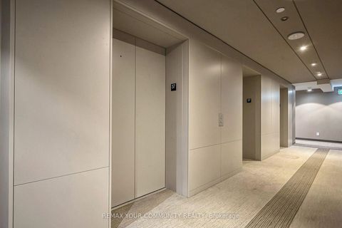 Photo 42 at 3702 - 88 Harbour Street, Waterfront Communities C1, Toronto