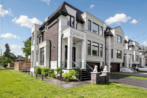 Photo 1 at 147 Norton Avenue, Willowdale East, Toronto
