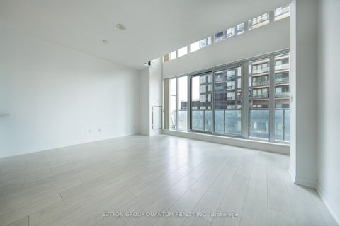 Photo 2 at 1012 - 150 East Liberty Street, Niagara, Toronto