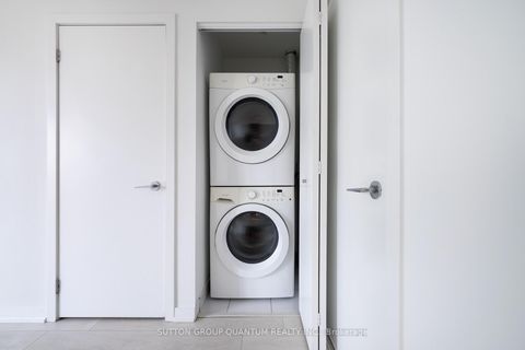 Photo 6 at 1012 - 150 East Liberty Street, Niagara, Toronto