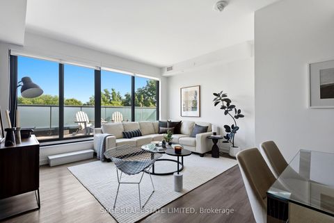 Photo 5 at 704 - 840 St Clair Avenue W, Oakwood Village, Toronto