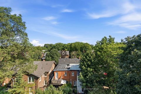 Photo 22 at 704 - 840 St Clair Avenue W, Oakwood Village, Toronto