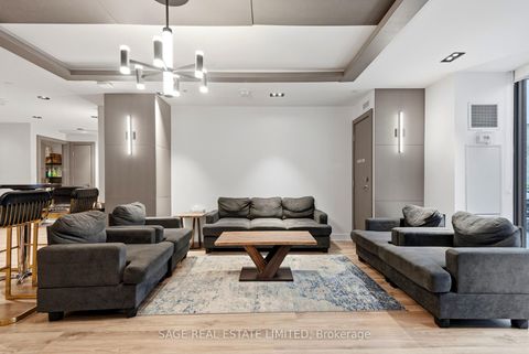 Photo 27 at 704 - 840 St Clair Avenue W, Oakwood Village, Toronto