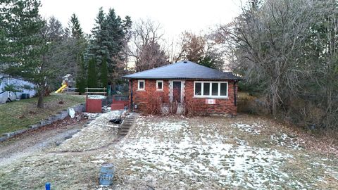 Photo 10 at 79 Muirhead Crescent, Rural Richmond Hill, Richmond Hill