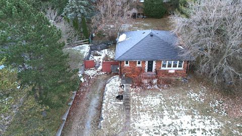 Photo 11 at 79 Muirhead Crescent, Rural Richmond Hill, Richmond Hill