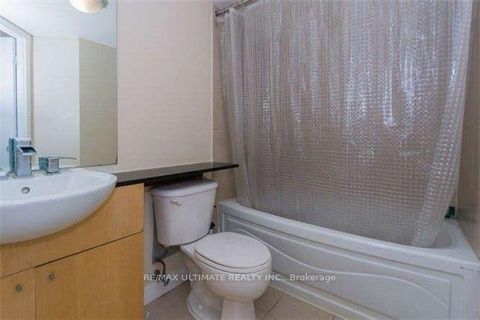 Photo 11 at 326 - 361 Front Street W, Waterfront Communities C1, Toronto