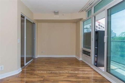 Photo 12 at 326 - 361 Front Street W, Waterfront Communities C1, Toronto