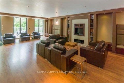 Photo 14 at 326 - 361 Front Street W, Waterfront Communities C1, Toronto