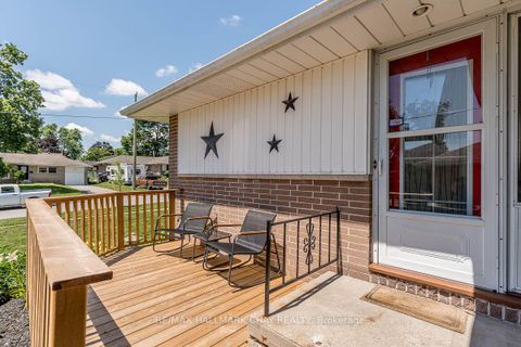 Photo 3 at 23 Downsview Drive, Codrington, Barrie