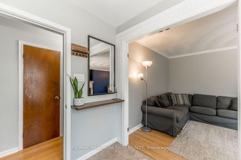 Photo 5 at 23 Downsview Drive, Codrington, Barrie