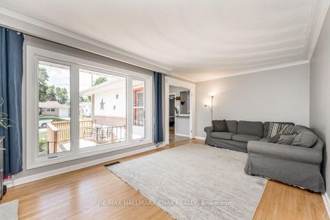Photo 8 at 23 Downsview Drive, Codrington, Barrie