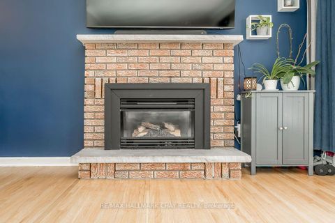 Photo 9 at 23 Downsview Drive, Codrington, Barrie