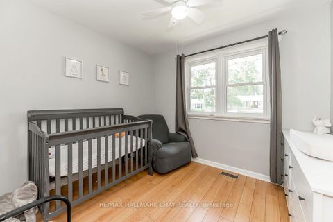 Photo 24 at 23 Downsview Drive, Codrington, Barrie