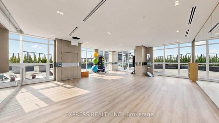Photo 14 at 1008 - 68 Esther Shiner Boulevard, Bayview Village, Toronto