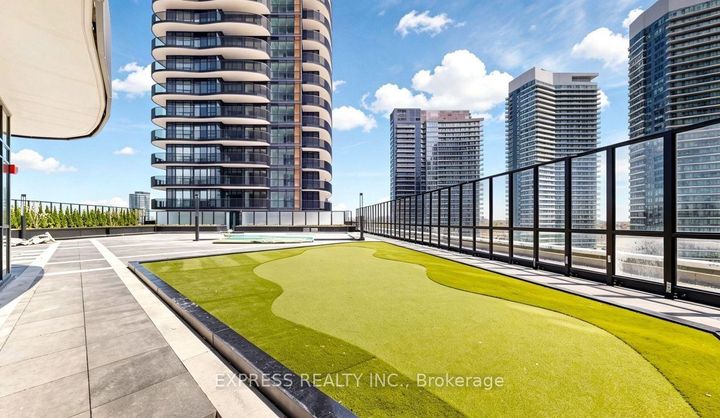 Photo 18 at 1008 - 68 Esther Shiner Boulevard, Bayview Village, Toronto