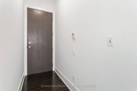 Photo 9 at 2805 - 103 The Queensway, Swansea, Toronto