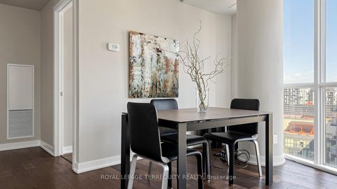 Photo 3 at 1705 - 20 Bruyeres Mews, Niagara, Toronto