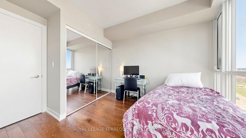 Photo 13 at 1705 - 20 Bruyeres Mews, Niagara, Toronto