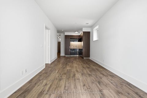 Photo 7 at 615 - 55 Merchants' Wharf, Waterfront Communities C8, Toronto