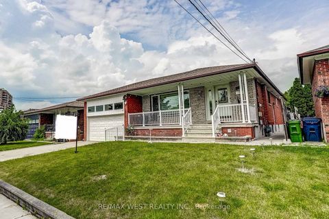 Photo 1 at 19 Archway Crescent, Humbermede, Toronto