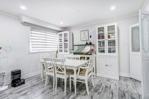 Photo 10 at 19 Archway Crescent, Humbermede, Toronto