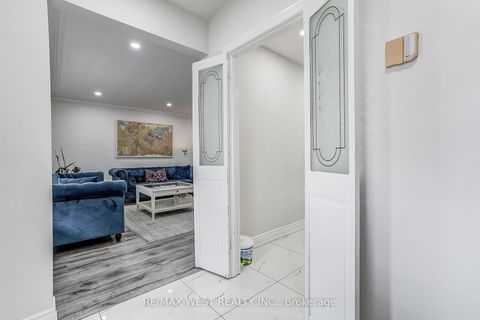 Photo 11 at 19 Archway Crescent, Humbermede, Toronto