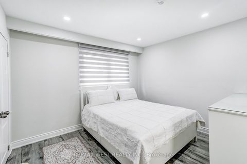 Photo 19 at 19 Archway Crescent, Humbermede, Toronto