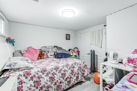 Photo 29 at 19 Archway Crescent, Humbermede, Toronto