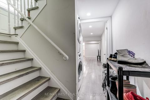 Photo 32 at 19 Archway Crescent, Humbermede, Toronto