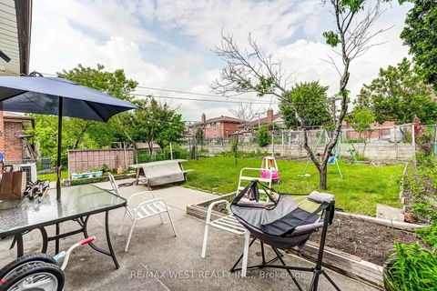 Photo 48 at 19 Archway Crescent, Humbermede, Toronto