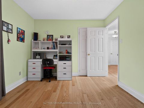 Photo 38 at 99 Dundurn Crescent, Uplands, Vaughan