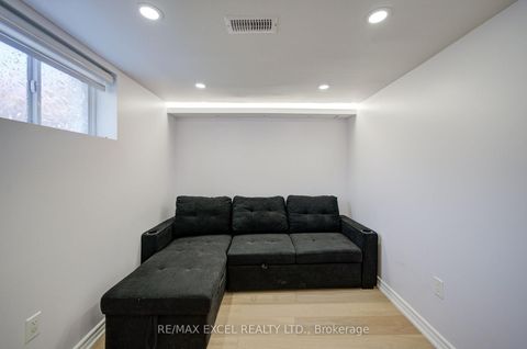 Photo 38 at 39 Kilmarnock Avenue, Birchmount, Toronto