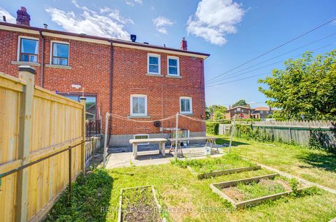 Photo 43 at 39 Kilmarnock Avenue, Birchmount, Toronto
