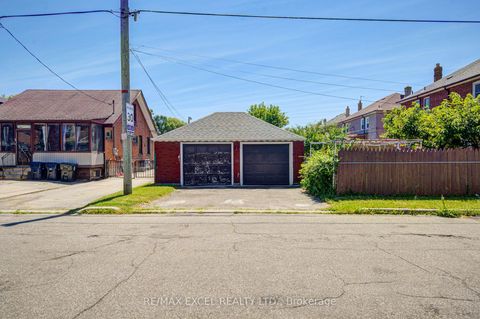 Photo 47 at 39 Kilmarnock Avenue, Birchmount, Toronto