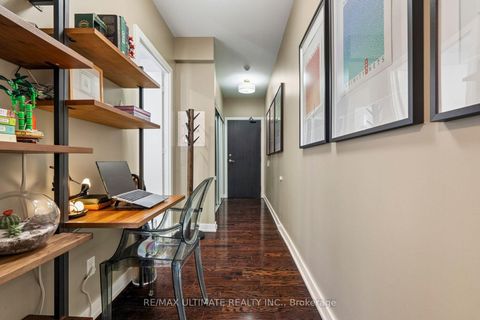 Photo 2 at 905 - 33 Charles Street E, Yonge Corridor, Toronto