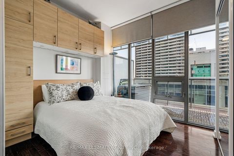 Photo 19 at 905 - 33 Charles Street E, Yonge Corridor, Toronto